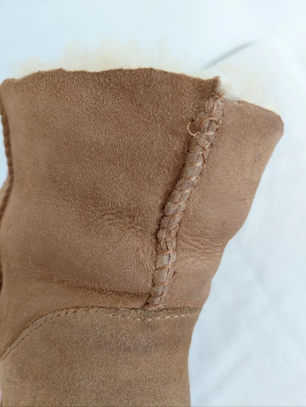 Ugg Classic Short Boot Size 8